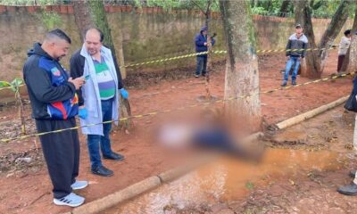 Motociclista fallece al impactar contra un árbol en Pedro Juan Caballero.