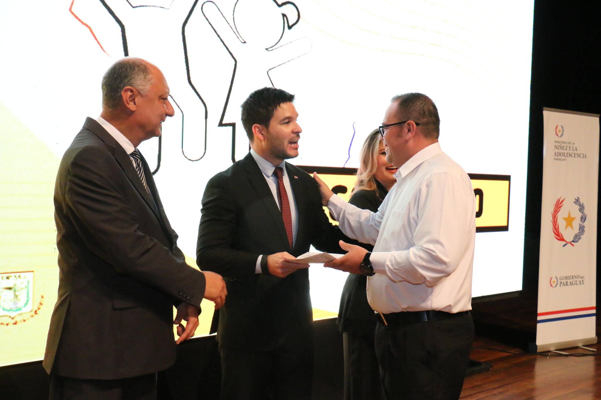 PJC: Acreditación y Certificación de Consejeros de CODENI en Paraguay hoy
