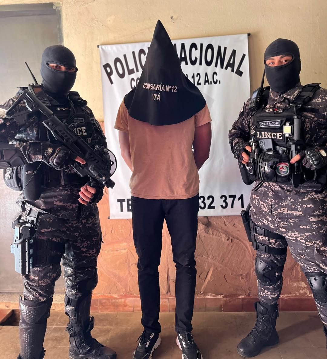 Detienen a joven de 22 años por violar arresto domiciliario. Detienen a joven de 22 años por violar arresto domiciliario.
