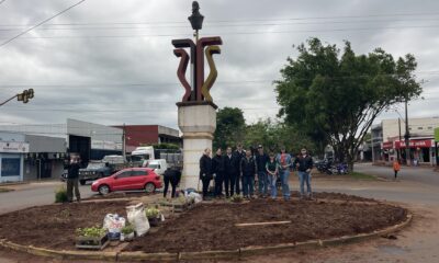 PJC: Revitalización de Espacios Públicos con Plantas Ornamentales en Ciudad