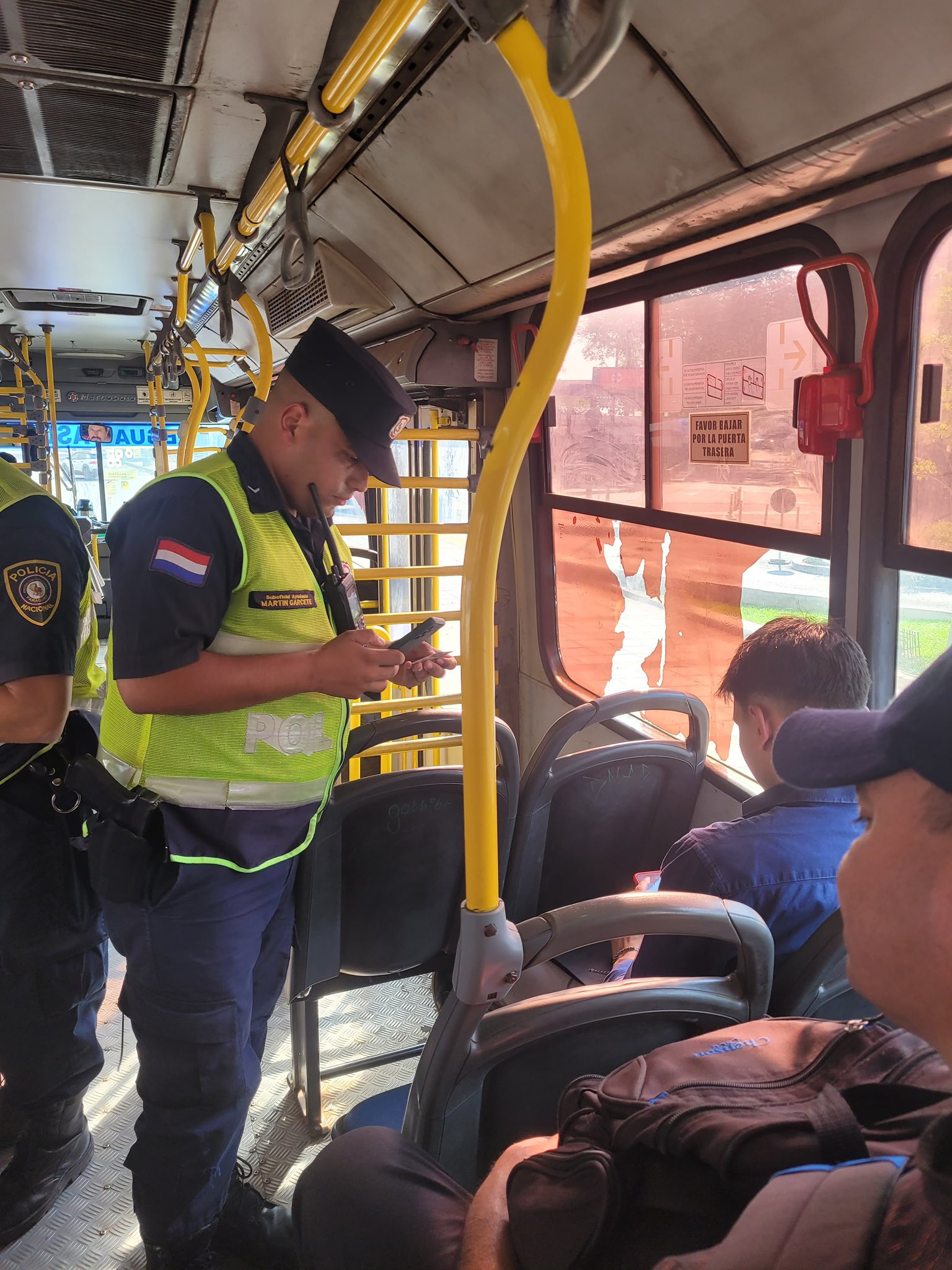 Controles preventivos refuerzan seguridad en zonas clave de Asunción