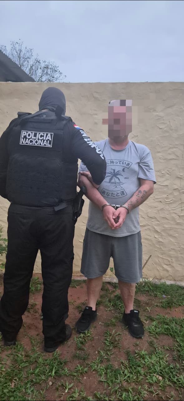 Allanamiento en Asunción: Detienen a hombre con orden internacional Allanamiento en Asunción: Detienen a hombre con orden internacional