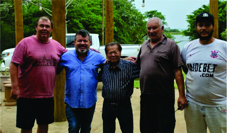 Akira Otsubo manifesta suporte à pré-candidatura de Carlos Bernardo para a Câmara Federal.
