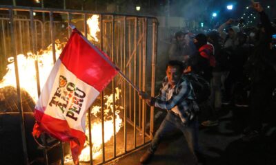 Al menos un muerto en la marcha contra el gobierno interino de Perú impulsada por jóvenes