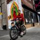 Los latinos buscan autenticidad contra el ruido digital