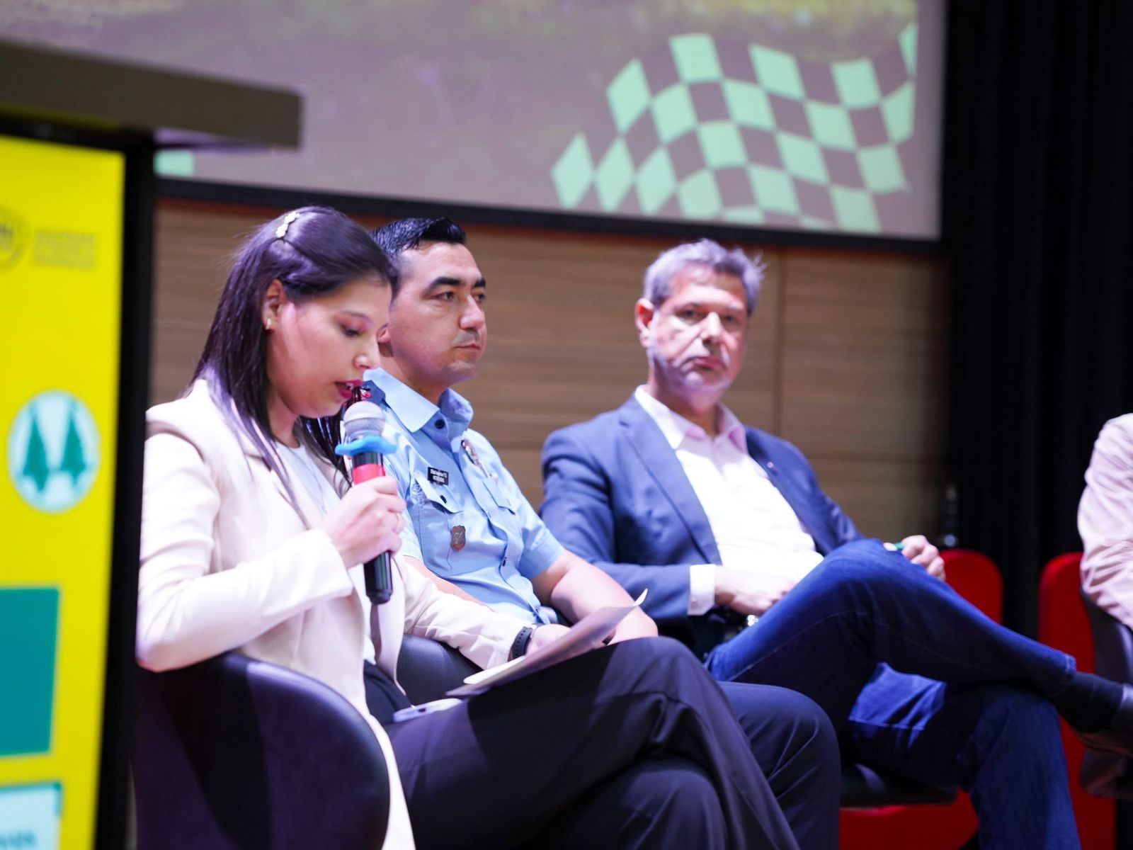 UNAE fomenta diálogo y estrategias para WRC 2025 Itapúa