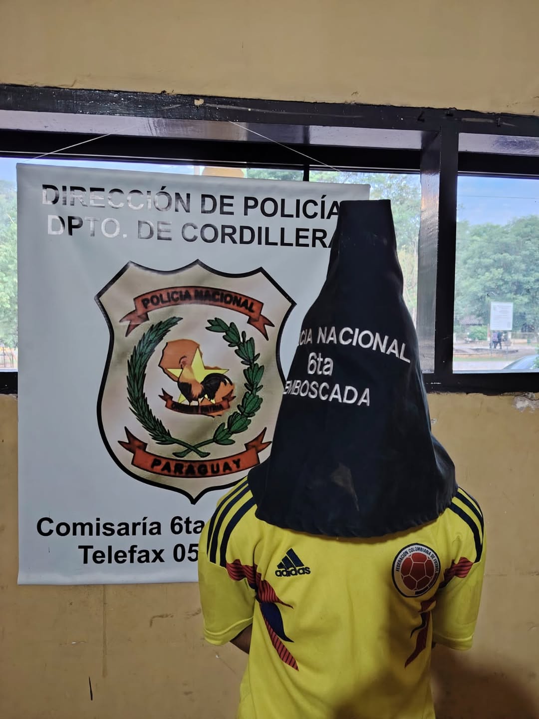 Capturan a joven con drogas intentando entrar a cárcel femenina.