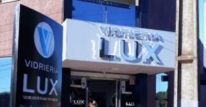 Vidrieria Lux una empresa en constante desarrollo 