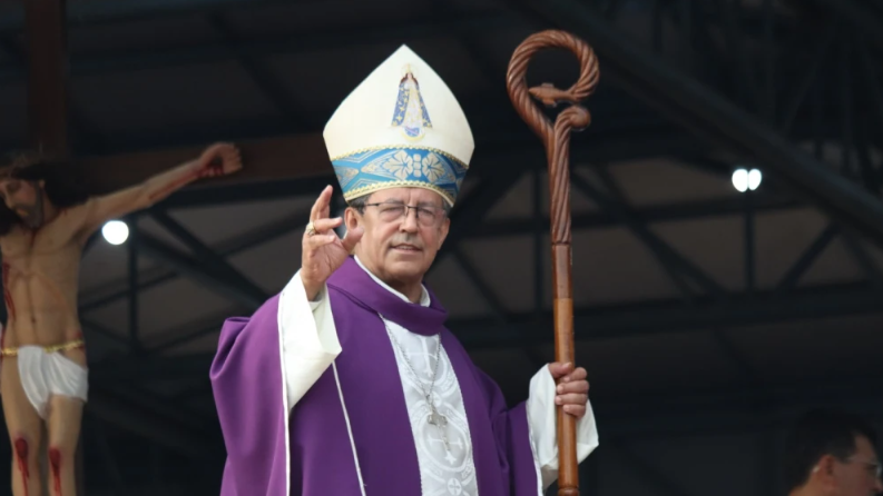 Obispo de CDE hace un a la sociedad paraguaya a no permanecer indiferente ante las problemáticas que corroen el tejido social, como la violencia, el narcotráfico y los abusos de poder, conciencia y menores