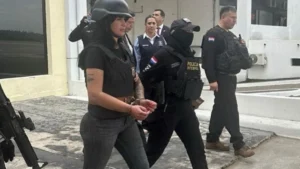 Gianina García Troche es sancionada por mal comportamiento en la cárcel de Viñas Cué