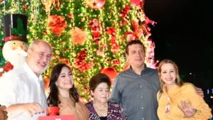 Inauguran millonaria Villa Navideña de Itaipú, en Ciudad del Este