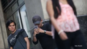 PJC: Dos sujetos acosaron a joven y exigieron «cobrar el favor» por arreglar su moto